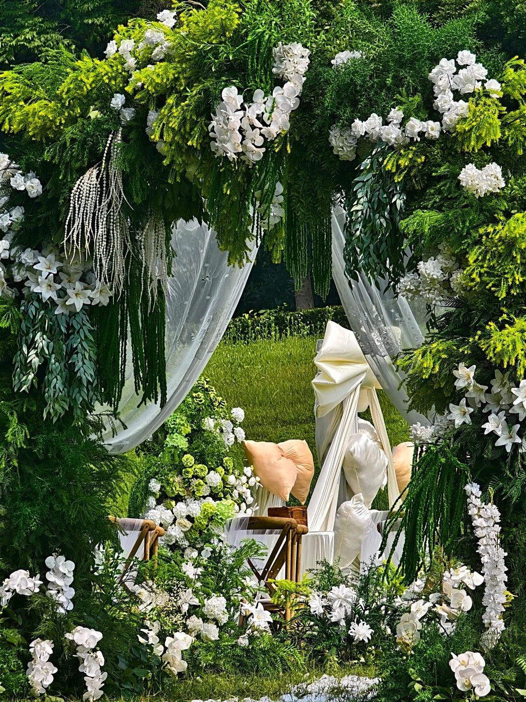 White and Green Garden Wedding Ideas: Fresh, Romantic, and Effortlessly Elegant
