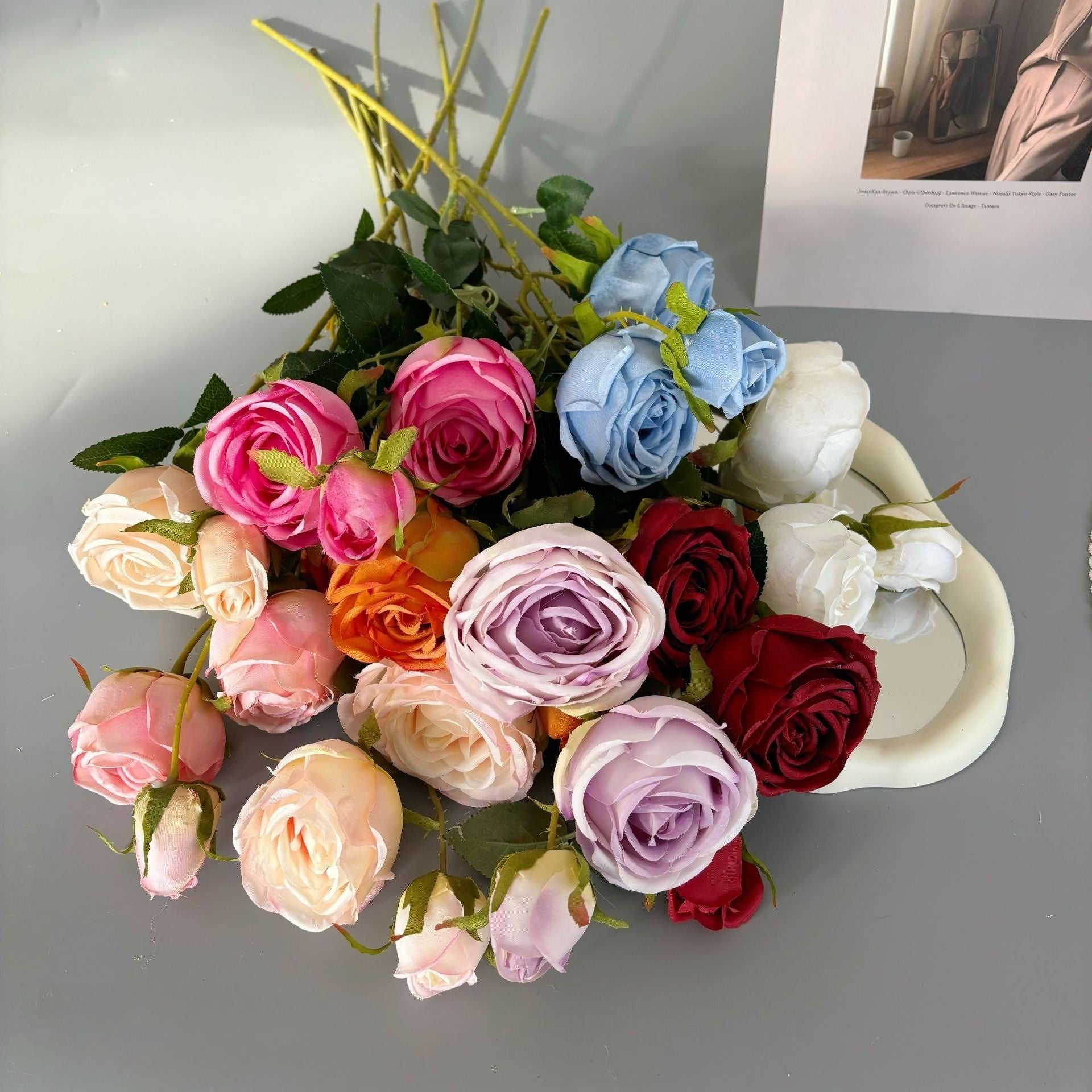 Schwarz-rosa Kunstblumen-Set – Moderne Geburtstagsparty-Hintergrunddekoration mit Kunstblumenarrangement FA-255