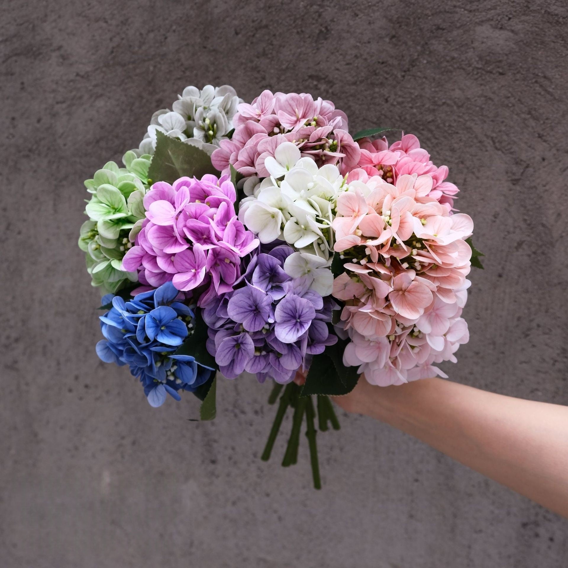 30cm Soft Touch Artificial Hydrangea by Valar Flower – Small Moisturizing Look Silk Flowers FS-1078