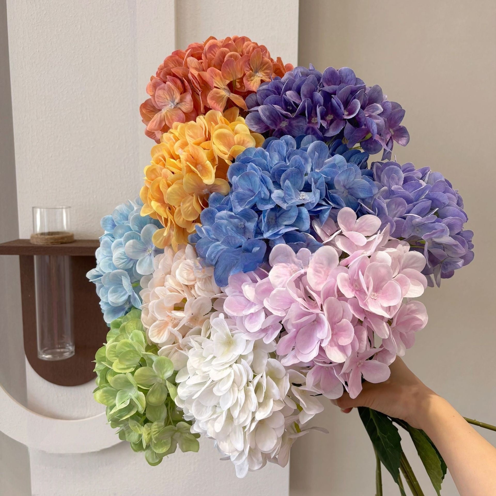 Single Stem Bella Hydrangea – Realistic Faux Bloom for Vases, Bouquets & DIY Styling FS-1031