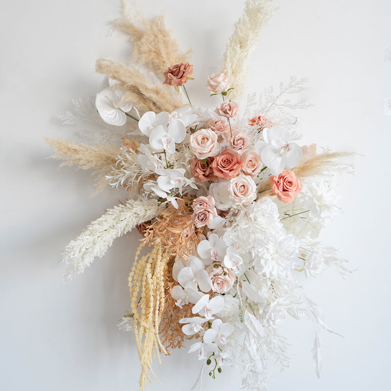 ترتيب زهور صناعية بلون الخوخ والأبيض – مجموعة تنسيق طاولة وديكور لافتة للفعالية الرومانسية FA-263