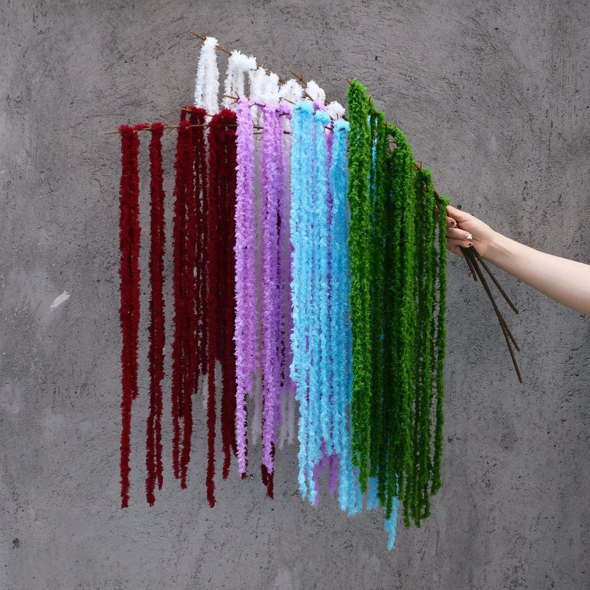 エレガントな青と白の花柄ウェディングアーチ、人工花のアレンジメント、セレモニーバックドロップ&イベント装飾 FA-211