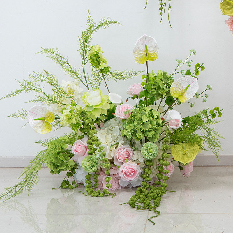 エレガントな青と白の花柄ウェディングアーチ、人工花のアレンジメント、セレモニーバックドロップ&イベント装飾 FA-211