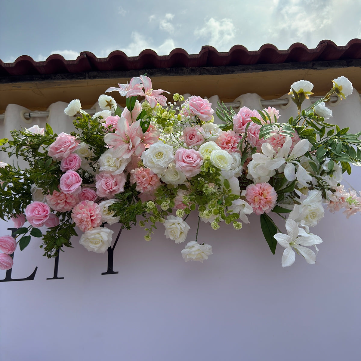 Valar Flower Blush Pink Aisle Floral Runner — Rose Cascade & Faux Orchid Wedding Ceremony Decor WF-117