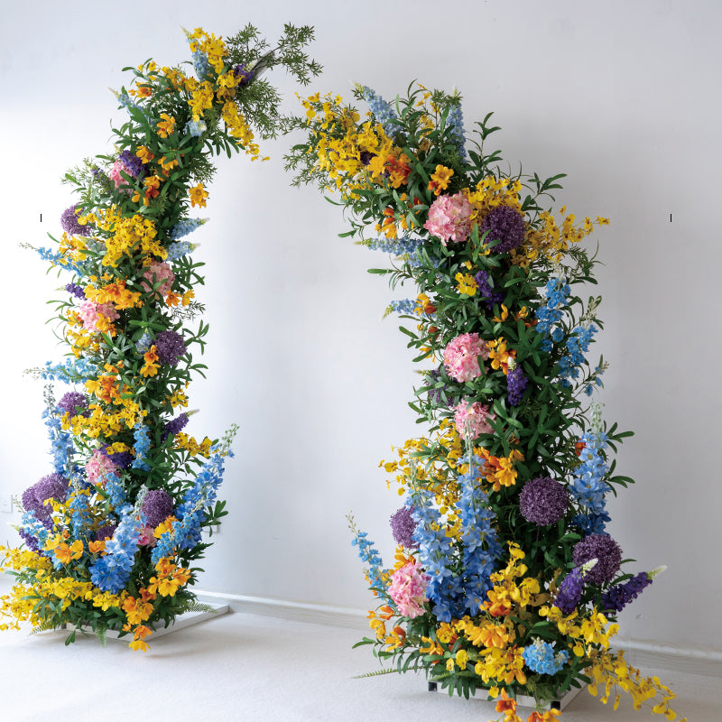 Eleganter Blumenbogen in Mondform für die Hochzeitszeremonie – Künstlicher Blumenbogen für Hochzeiten, Veranstaltungen und besondere Anlässe