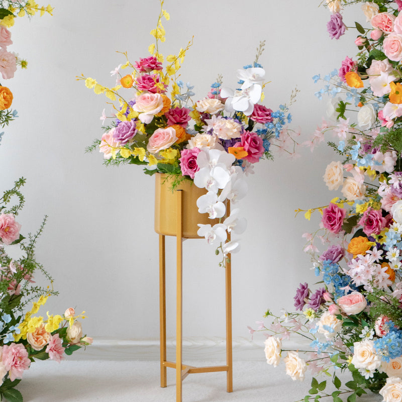 Arche florale élégante en forme de lune pour cérémonie de mariage - Arche de fleurs artificielles pour mariages, événements et occasions spéciales