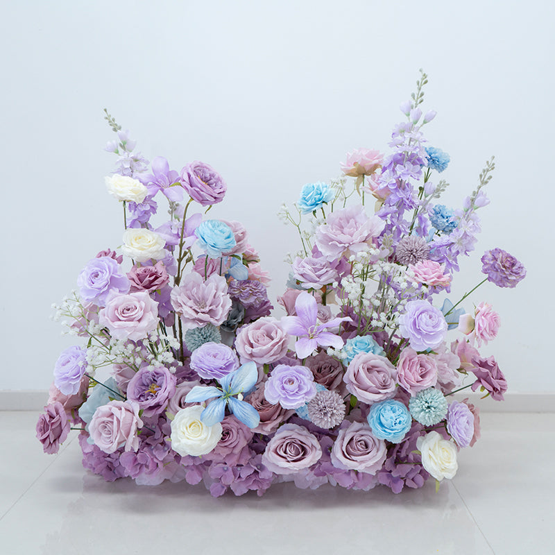 Corredor de mesa floral falso en tonos malva romántico y rubor, flores elegantes en cascada para ocasiones especiales FA-238