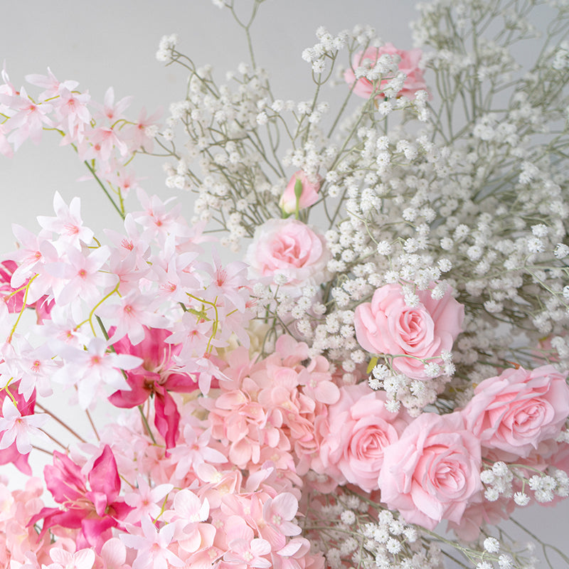 Eleganter Blumenbogen in Mondform für die Hochzeitszeremonie – Künstlicher Blumenbogen für Hochzeiten, Veranstaltungen und besondere Anlässe