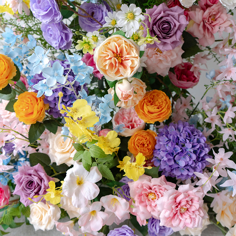 Eleganter Blumenbogen in Mondform für die Hochzeitszeremonie – Künstlicher Blumenbogen für Hochzeiten, Veranstaltungen und besondere Anlässe