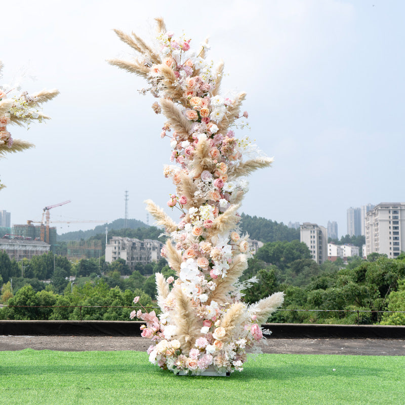 우아한 달 모양 결혼식 꽃 아치 - 결혼식, 행사 및 특별 행사를 위한 인공 꽃 아치