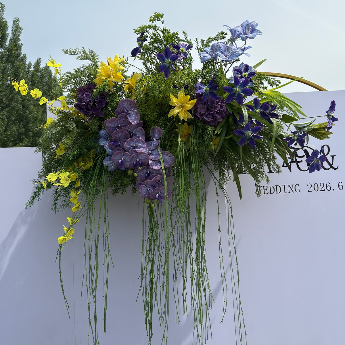 Valar Flower Enchanted Woodland Purple Clematis Aisle Floral Runner — Artificial Wedding Ceremony & Pathway Decor WF-112