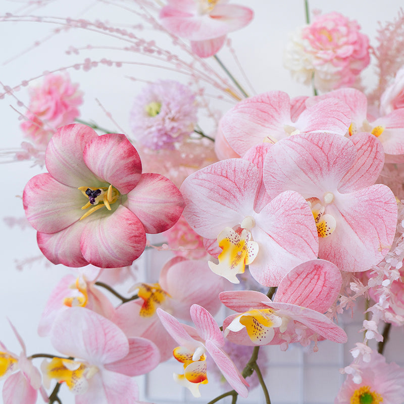 Arreglo de flores artificiales en durazno y blanco – Conjunto romántico para mesa de evento y decoración de señalización FA-263