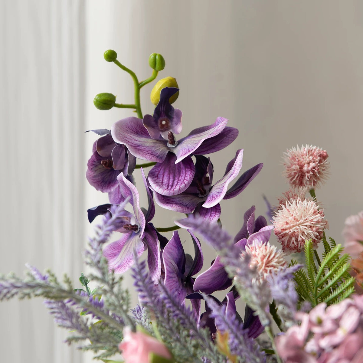 Elegantes Blumenstrauß-Arrangement mit Herbstmotiv | Luxuriöse Kunstblumen für Hochzeiten und Inneneinrichtung VB-113 (ohne Vase)