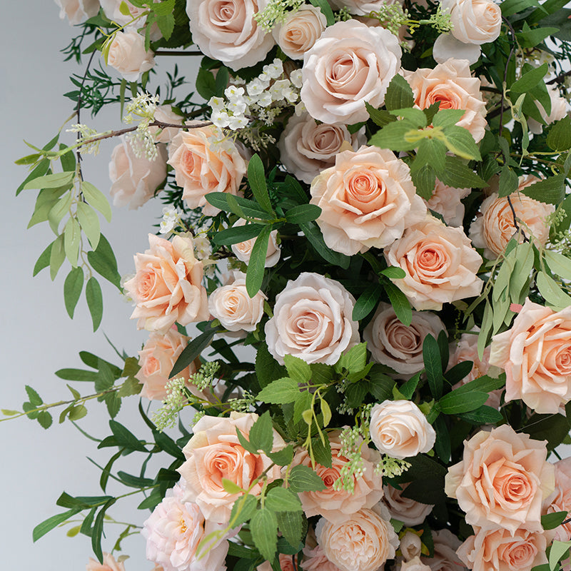 Arco de Flores Artificiales Inspirado en Monet – Fondo Colorido Impresionista para Bodas, Ceremonias o Eventos VA-366