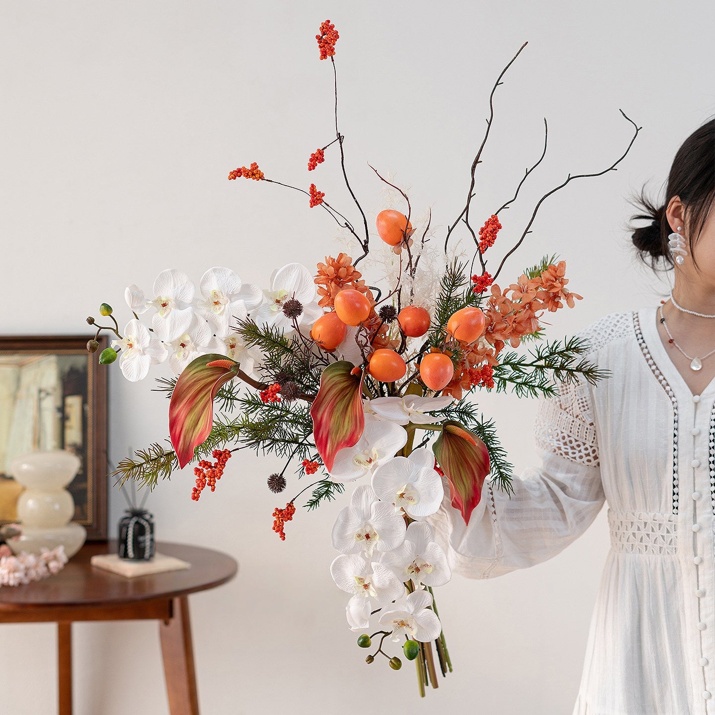 Arreglo de Ramo Floral con Tema Elegante de Otoño | Flores Artificiales de Lujo para Boda y Decoración Interior del Hogar VB-113 (Sin Jarrón)