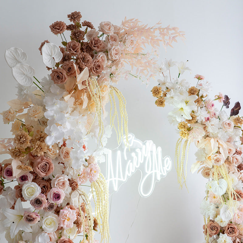 Arche florale élégante en forme de lune pour cérémonie de mariage - Arche de fleurs artificielles pour mariages, événements et occasions spéciales