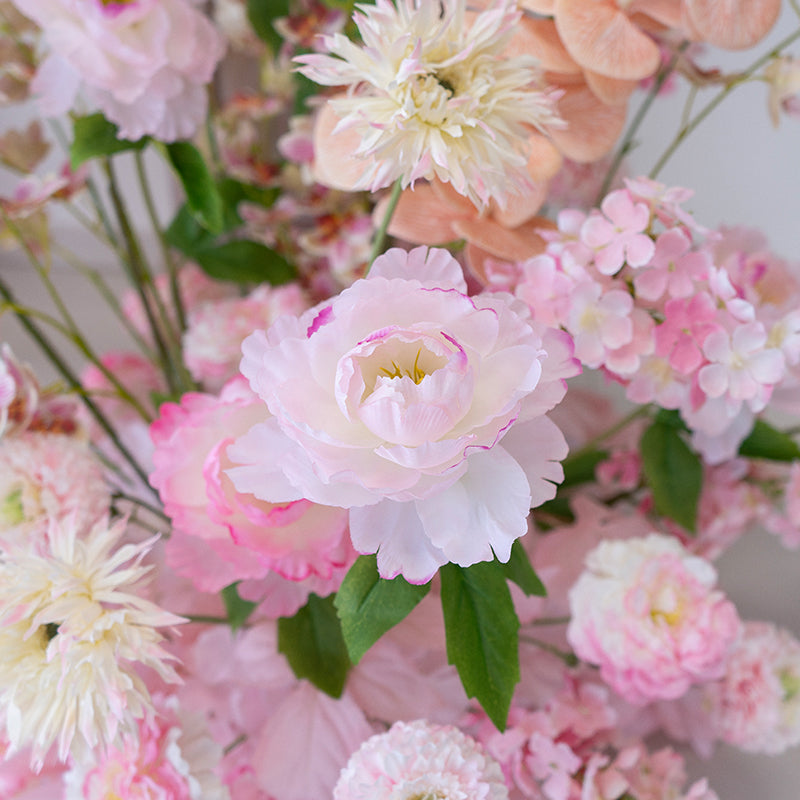 Pfirsich-weißes Kunstblumenarrangement – Romantisches Event-Tisch- und Schild-Styling-Set FA-263