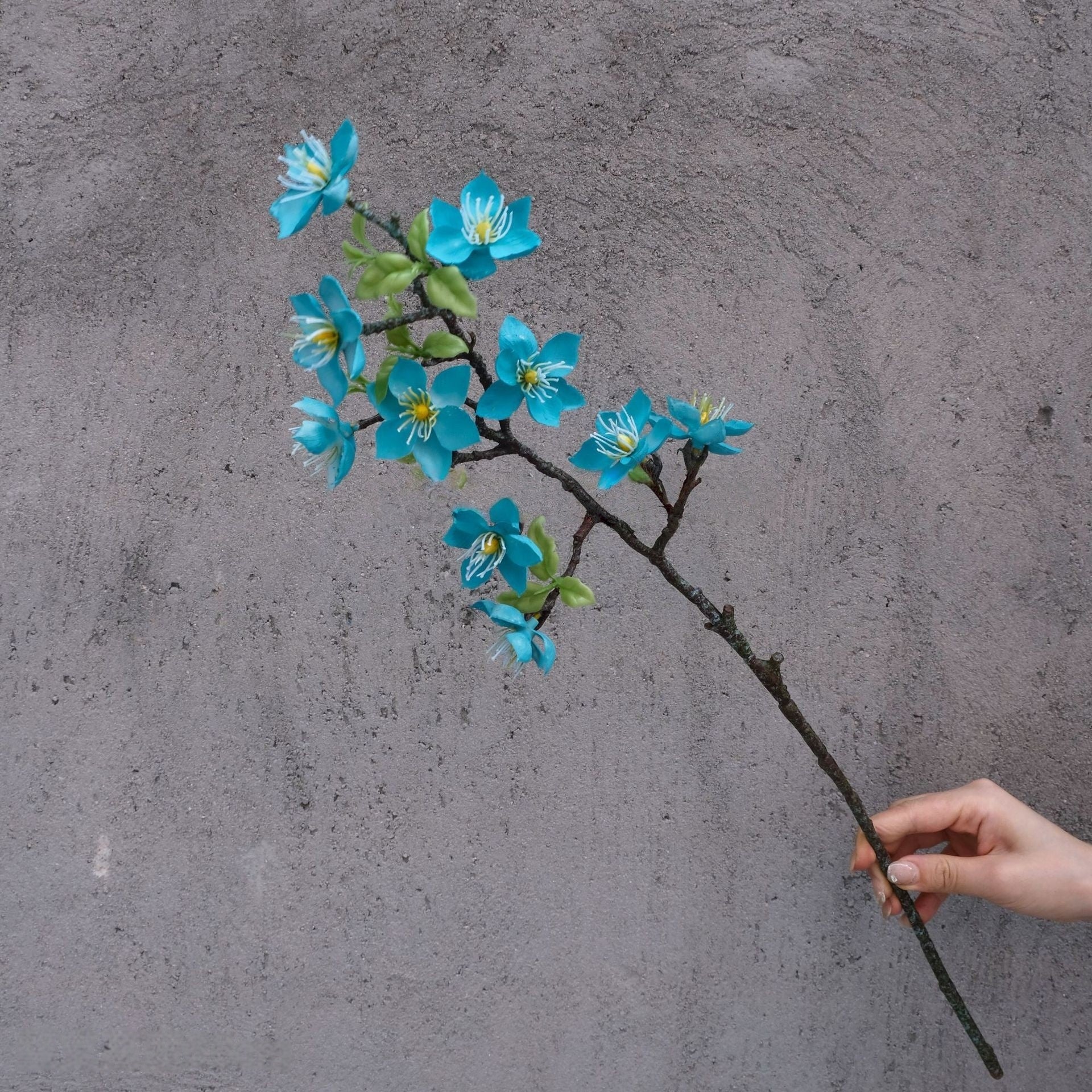 3D Artificial Plum Blossom Branches by Valar Flower – Lifelike Wax Flower Sprays for Spring Festivals & Arrangements FS-1074