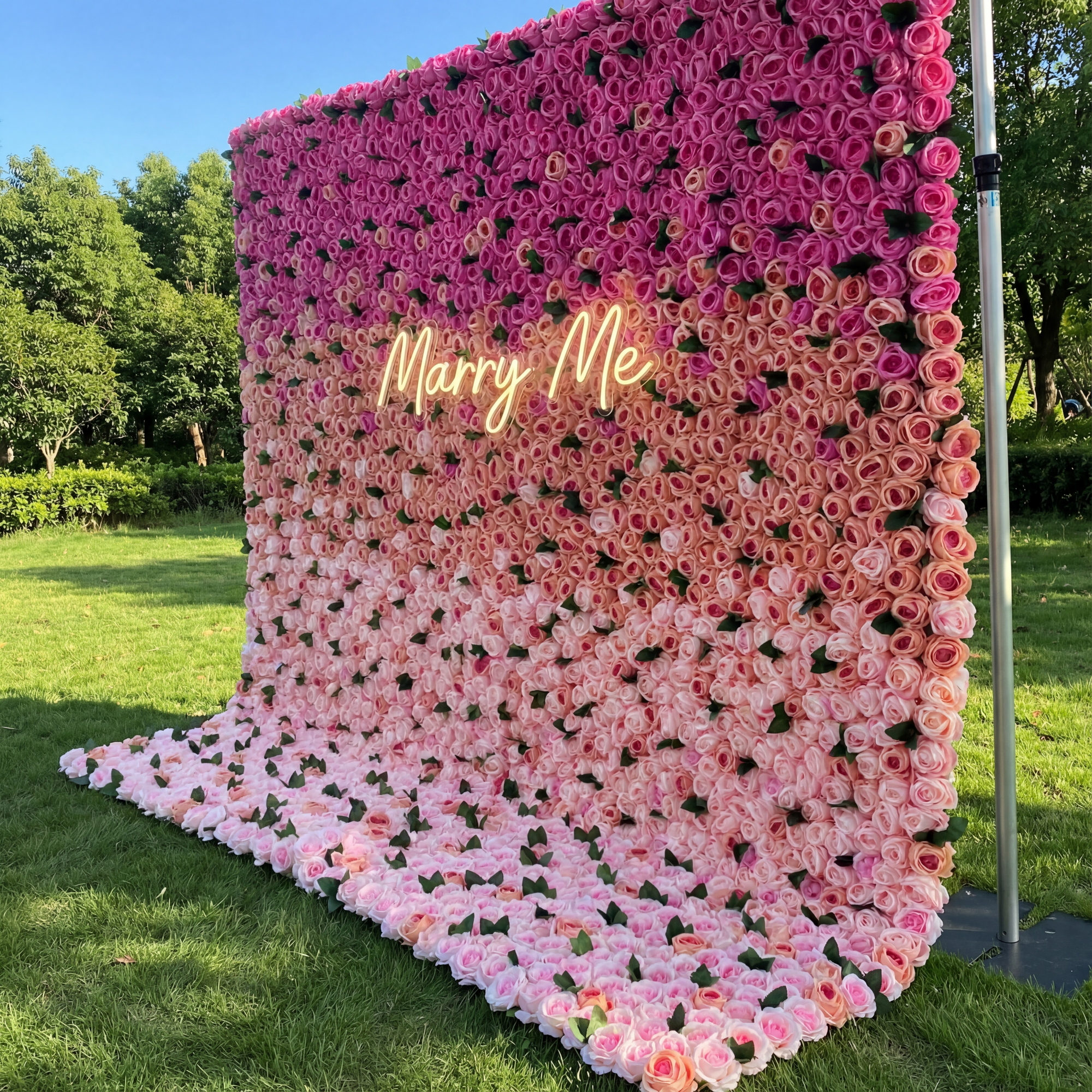 バラールフラワーズ ロールアップファブリック 人工ランプ 紫からピンクの壁 結婚式のバックドロップ、フローラルパーティーデコレーション、イベントフォトグラフィー - VF-087