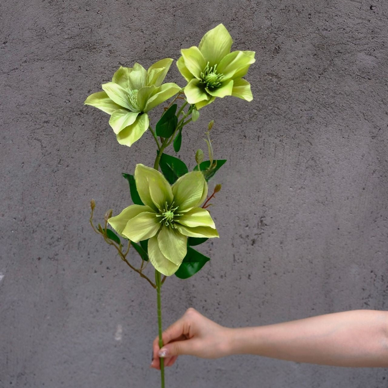 Valar Flower Artificial Clematis Spray – Realistic 3-Head Faux Flower Stem for Wedding & Home Decor FS-1075