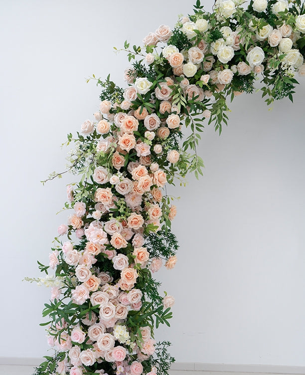 Arco de Flores Artificiales Inspirado en Monet – Fondo Colorido Impresionista para Bodas, Ceremonias o Eventos VA-366