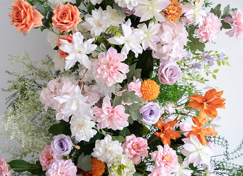 Eleganter Blumenbogen in Mondform für die Hochzeitszeremonie – Künstlicher Blumenbogen für Hochzeiten, Veranstaltungen und besondere Anlässe