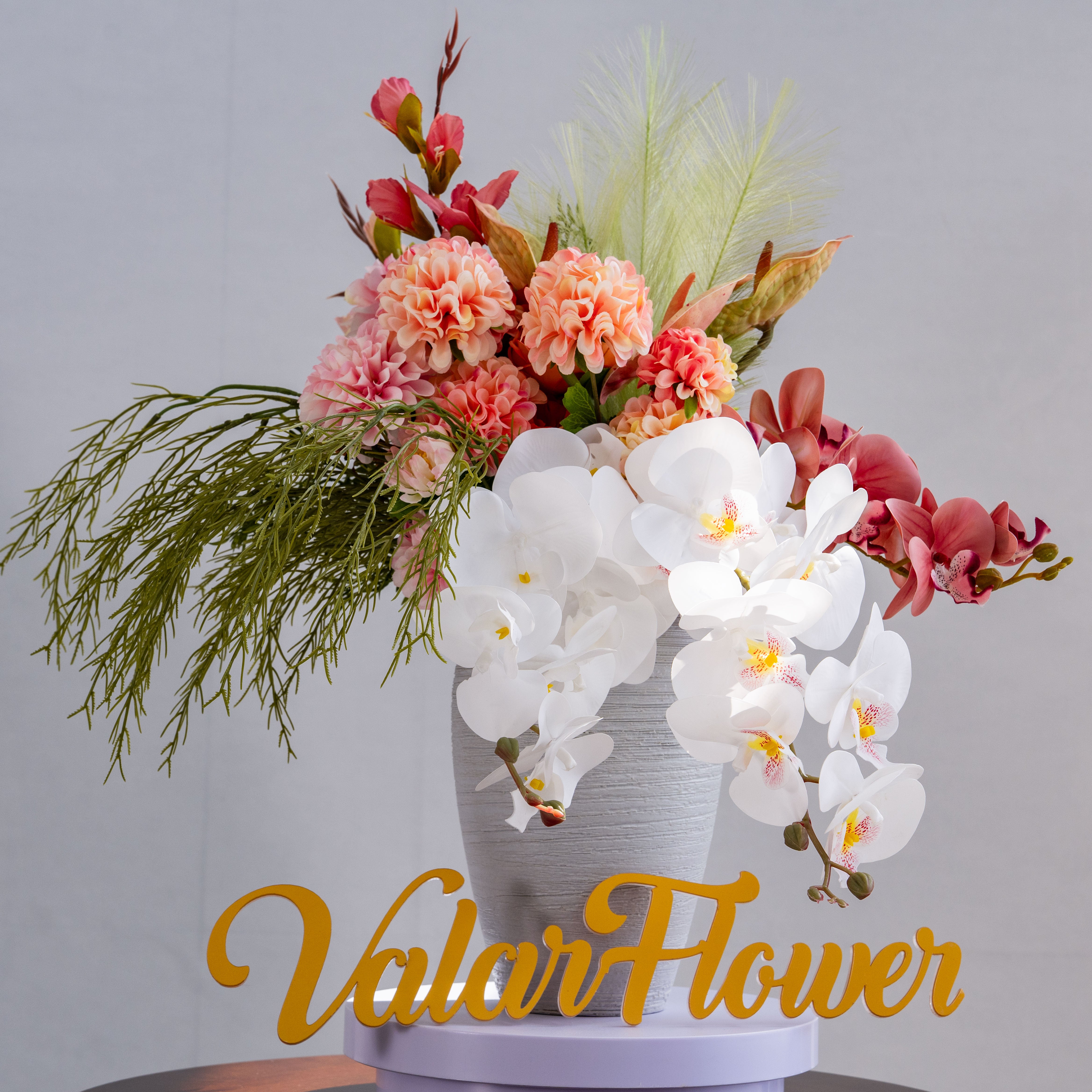 Modern Faux Hand Bouquet – Vibrant Wedding/Event Floral Arrangement VB-204