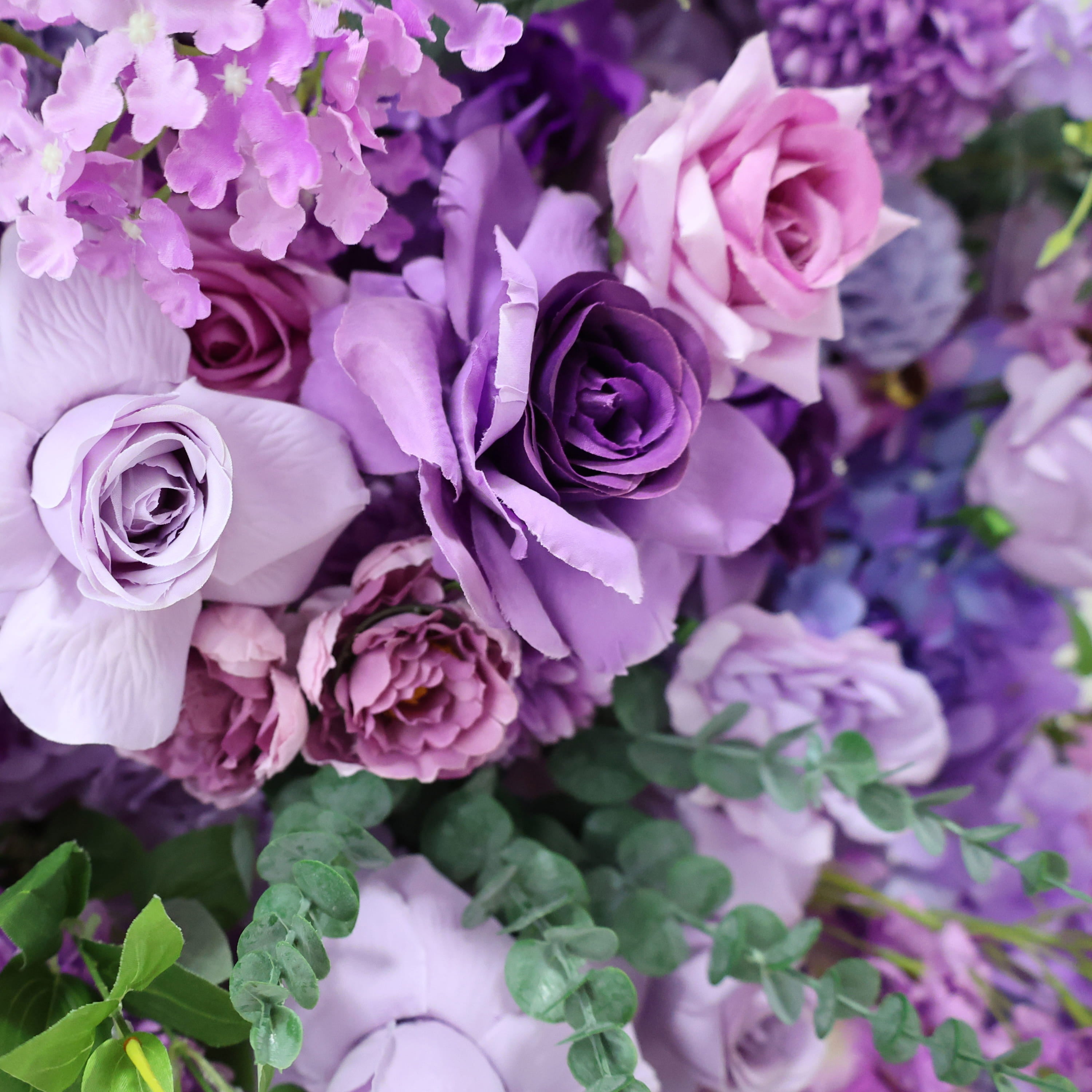 Eleganter Blumenbogen in Mondform für die Hochzeitszeremonie – Künstlicher Blumenbogen für Hochzeiten, Veranstaltungen und besondere Anlässe