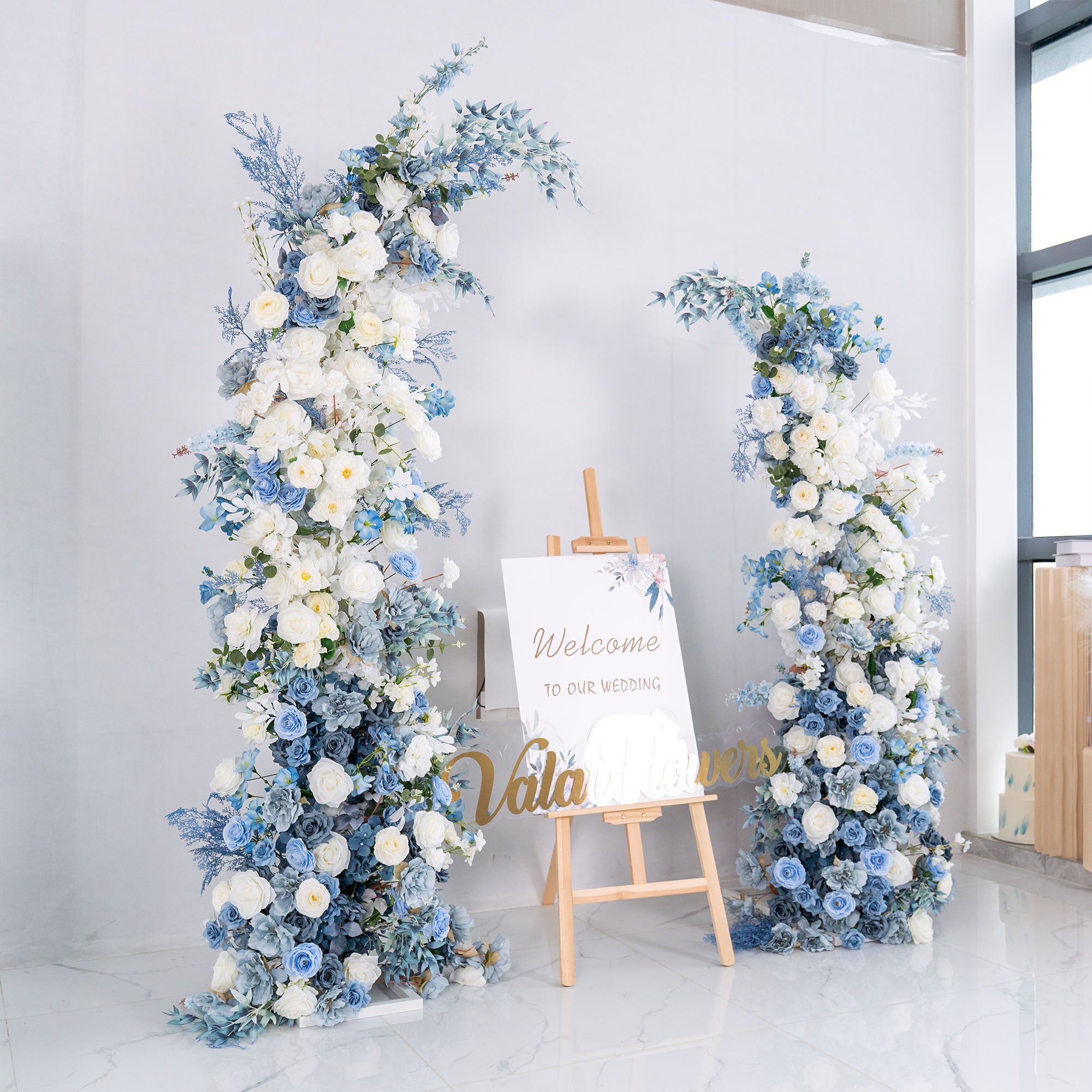 Light Blue Theme Elegant Moon Shape Wedding Ceremony Floral Horn Arch - Artificial Flower Arch for Weddings, Events, and Special Occasions VA-301