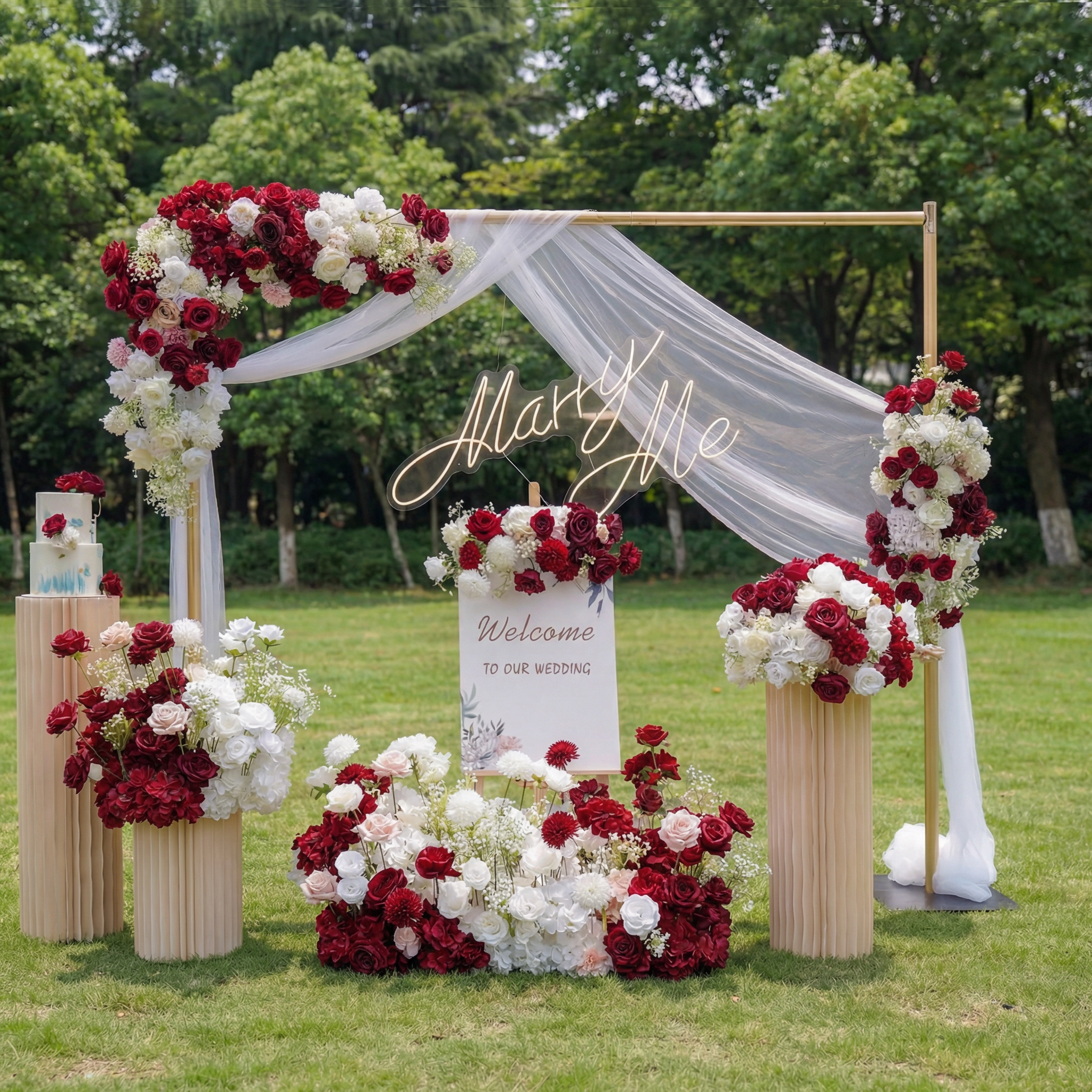 Luxuriöses Hochzeitsblumenarrangement-Set – Künstlicher Blumenhintergrund, Willkommensschild-Blumen und Tischdekorationen für elegante