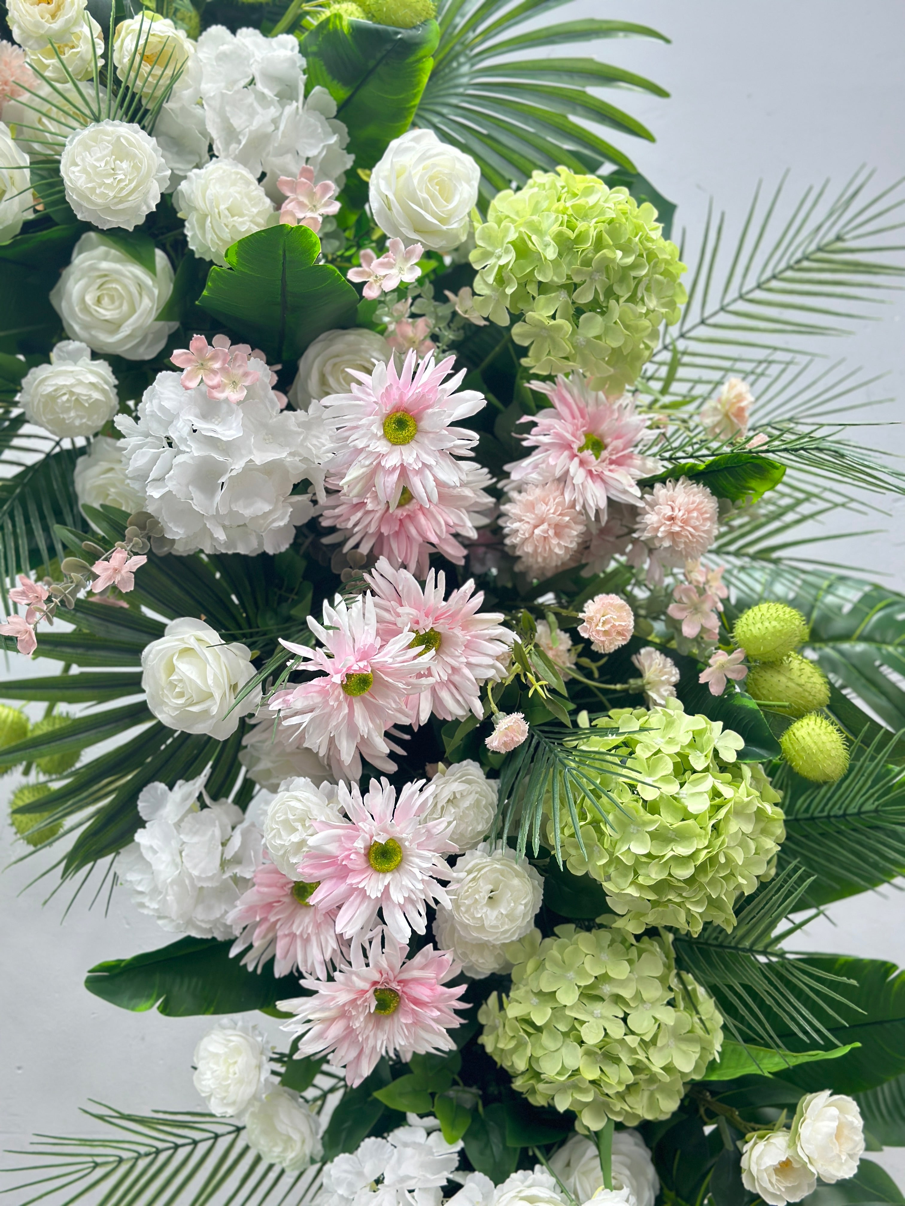 Valar Flower Wedding Decor Floral Round Arch 7.8ft - Arco Redondo Floral de Decoración de Boda Valar Flower 7.8 pies - Arreglo de Flores Artificiales Boho Greenery VA-202