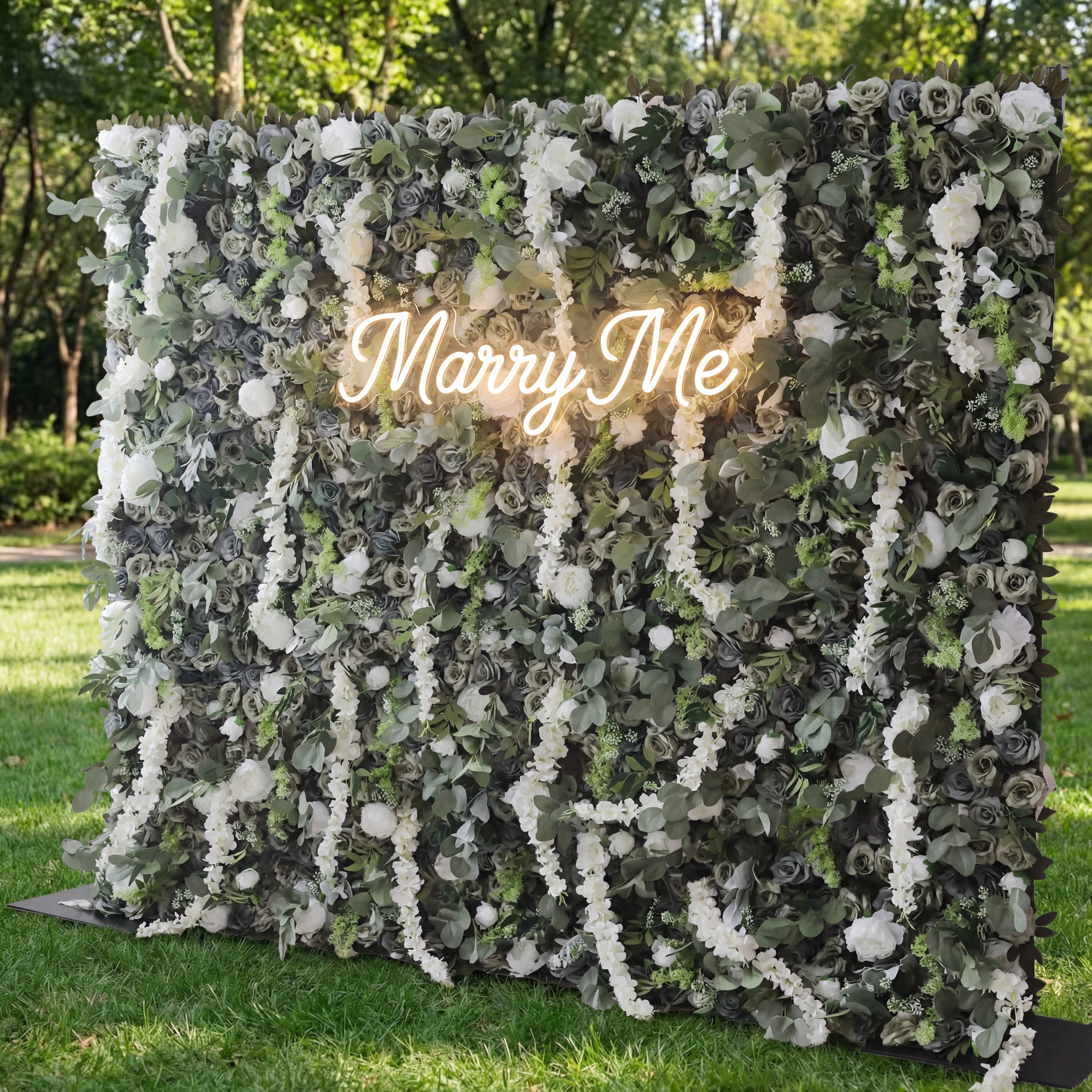 Valar Flower Verdant Elysium – 녹색 잎과 계단식 흰 꽃의 무성한 조화 – 가든 파티, 환경 테마 이벤트 및 녹색 인테리어를 위한 전형적인 자연에서 영감을 받은 벽-VF-222-2