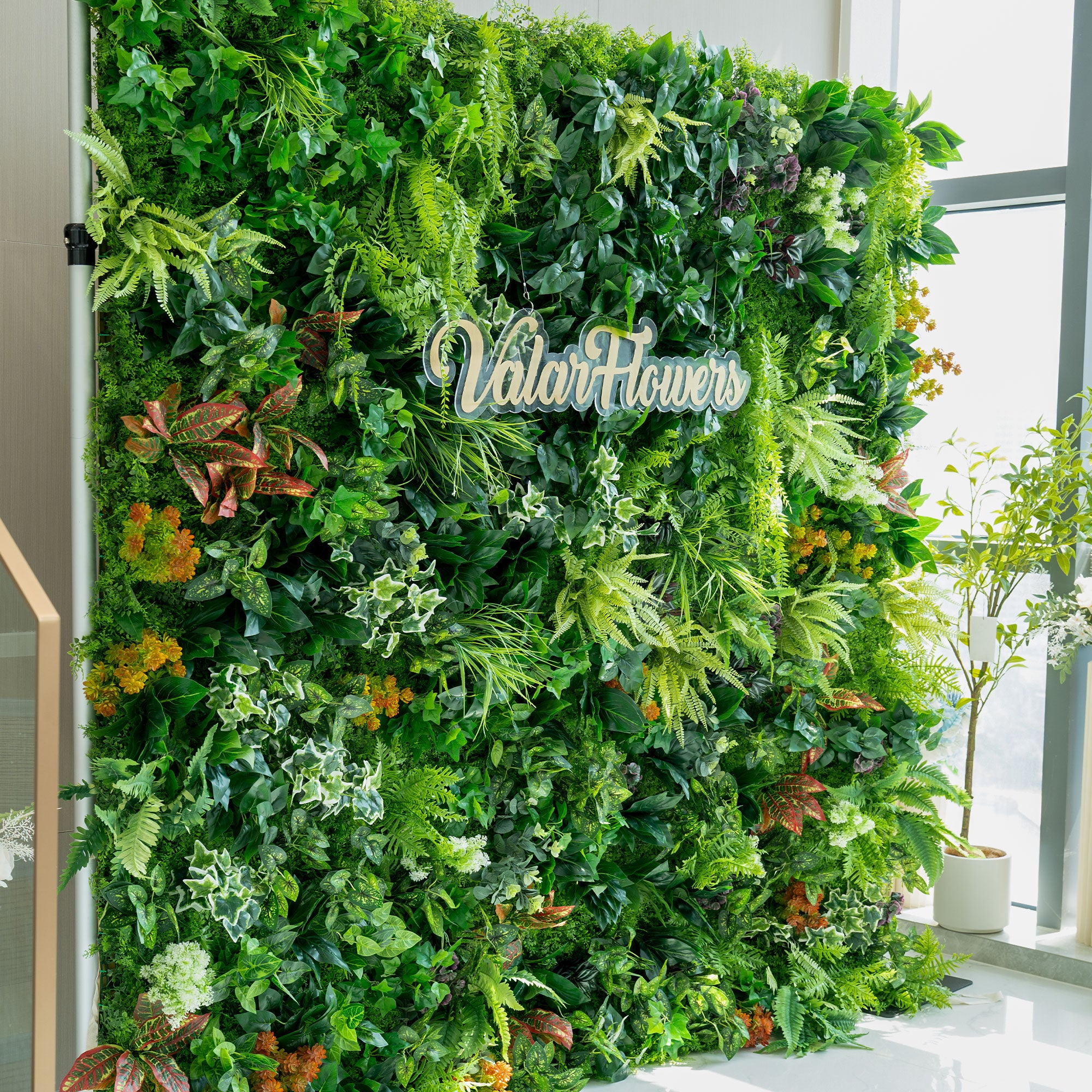 Valar 꽃 롤 패브릭 인공 생생한 녹색 잔디 벽 웨딩 배경, 꽃 파티 장식, 이벤트 사진-VF-426