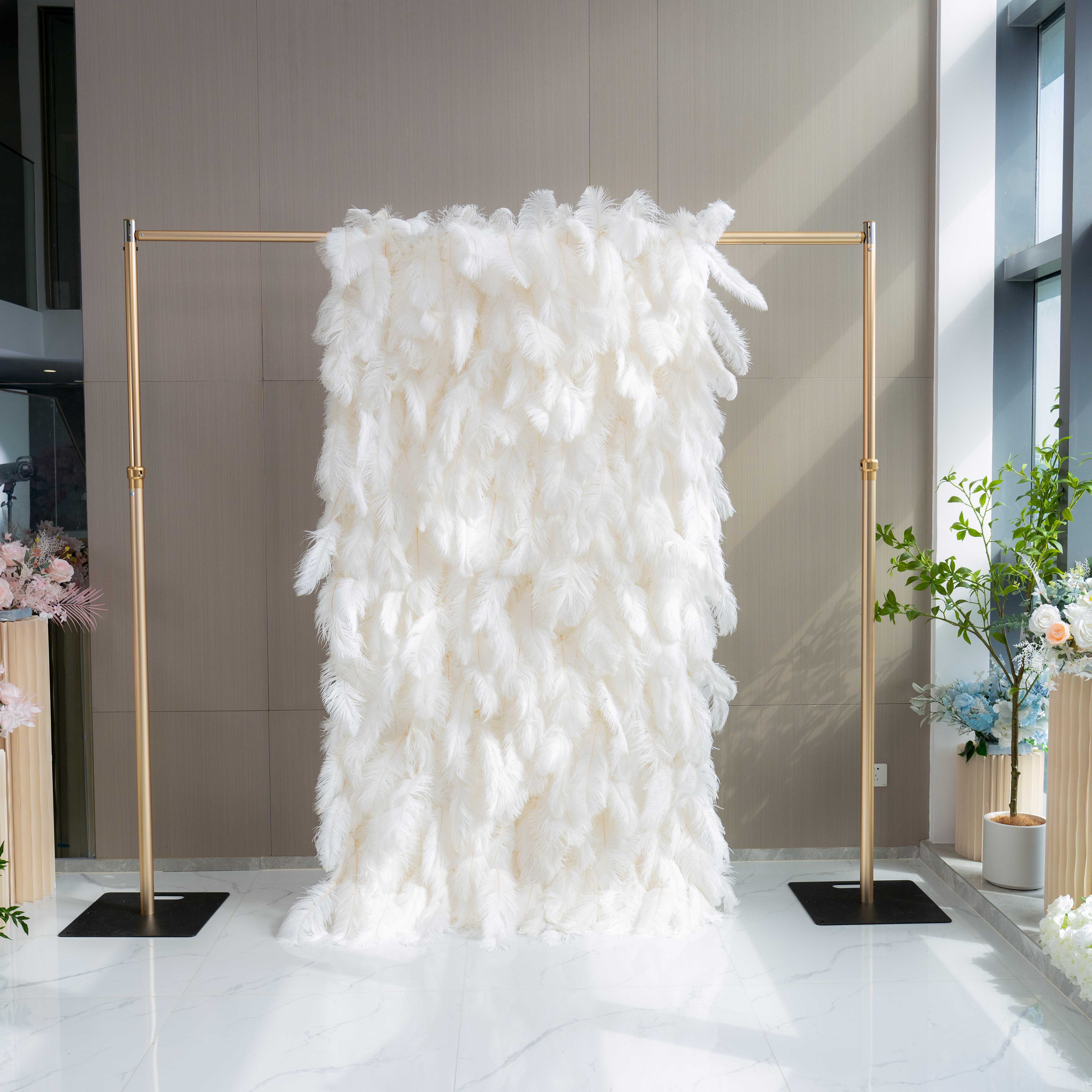 Fondo de Pared Elegante de Plumas de Avestruz Blancas - Tela Enrollable para Pared - Decoración para Fiesta Nupcial - Lugares de Boda Celebración Pared Floral-VF-164