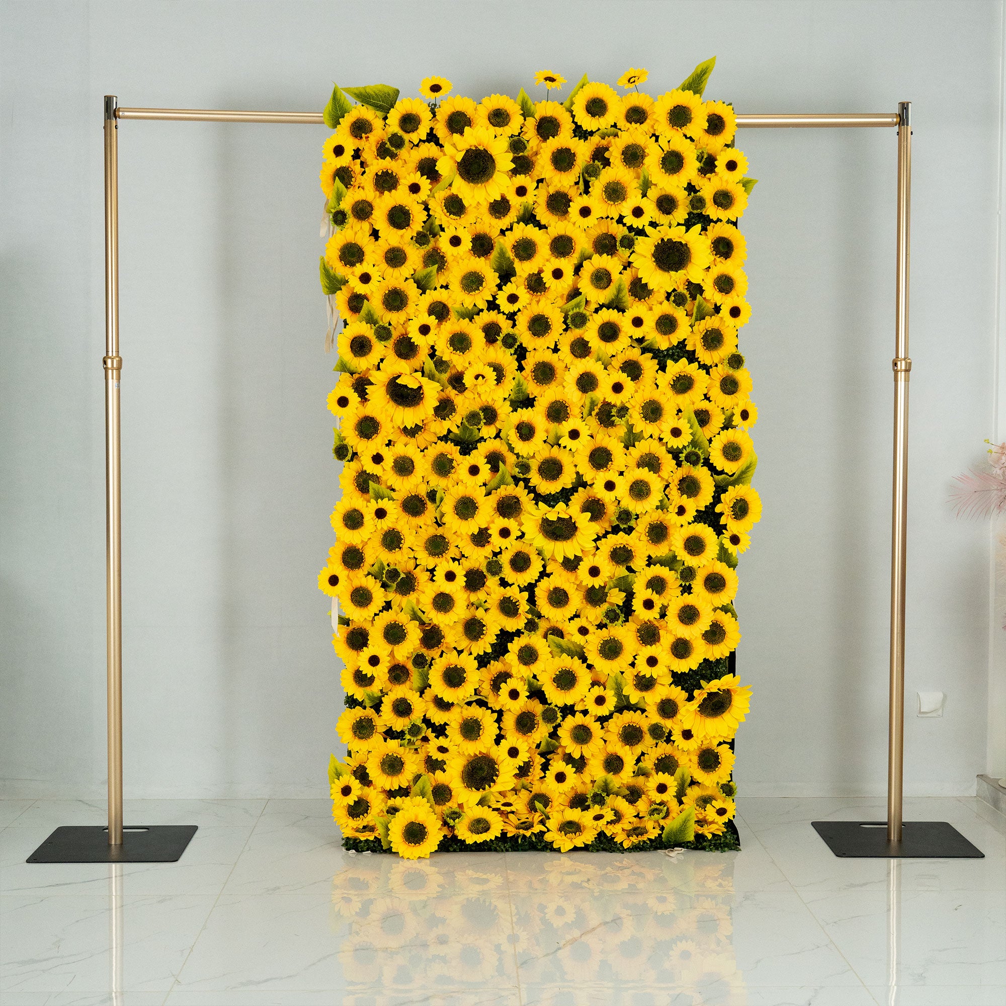 ValarFlowers 인공 꽃 벽 배경: Sunbliss 꽃 인공 꽃 벽 배경-빛나는 노란 해바라기 필드 에디션-VF-265-2