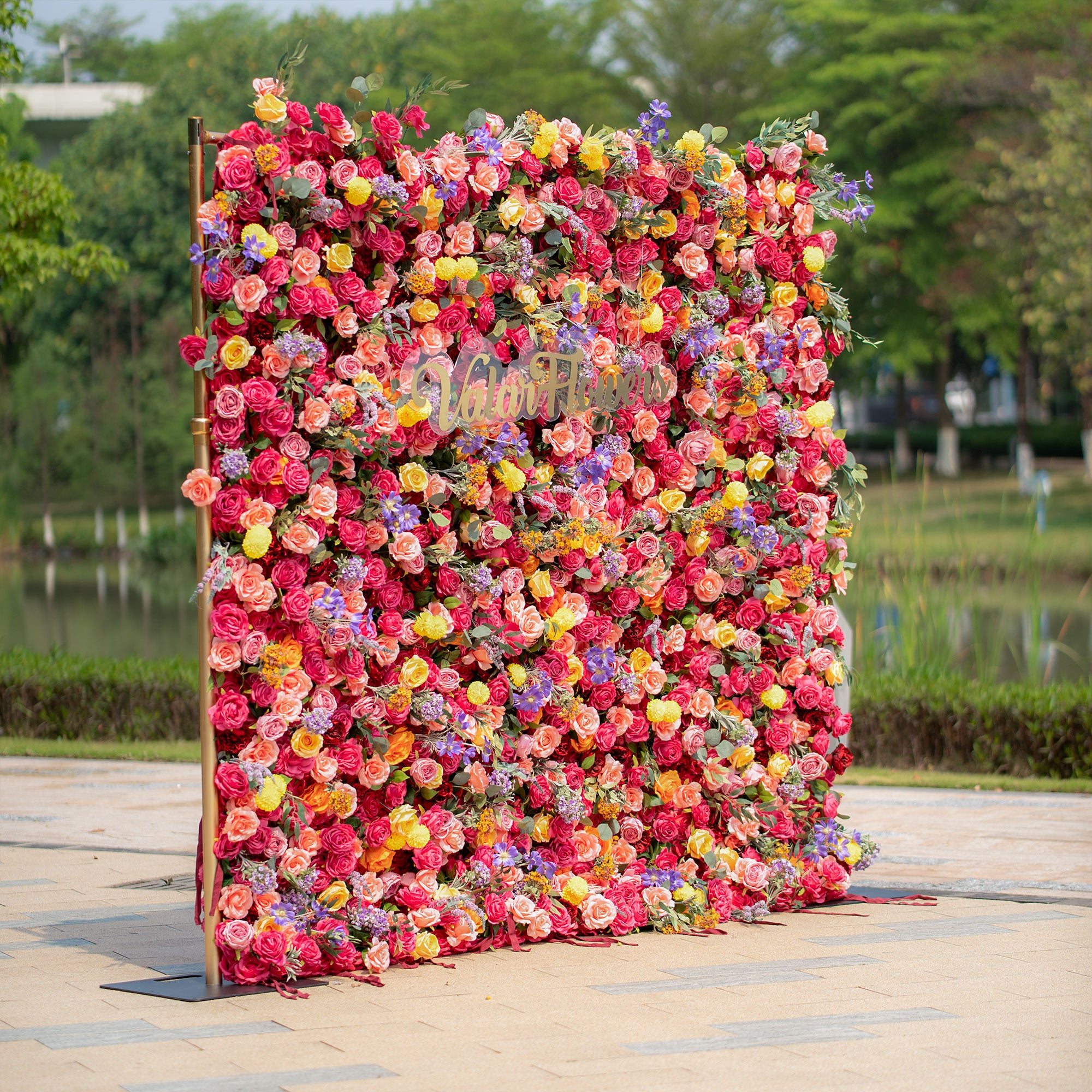 خلفية حائط من الزهور الصناعية الفاخرة – لوحة ورود حرير يدوية الصنع وزهور للزفاف والفعاليات وحفلات الزينة - VF-806
