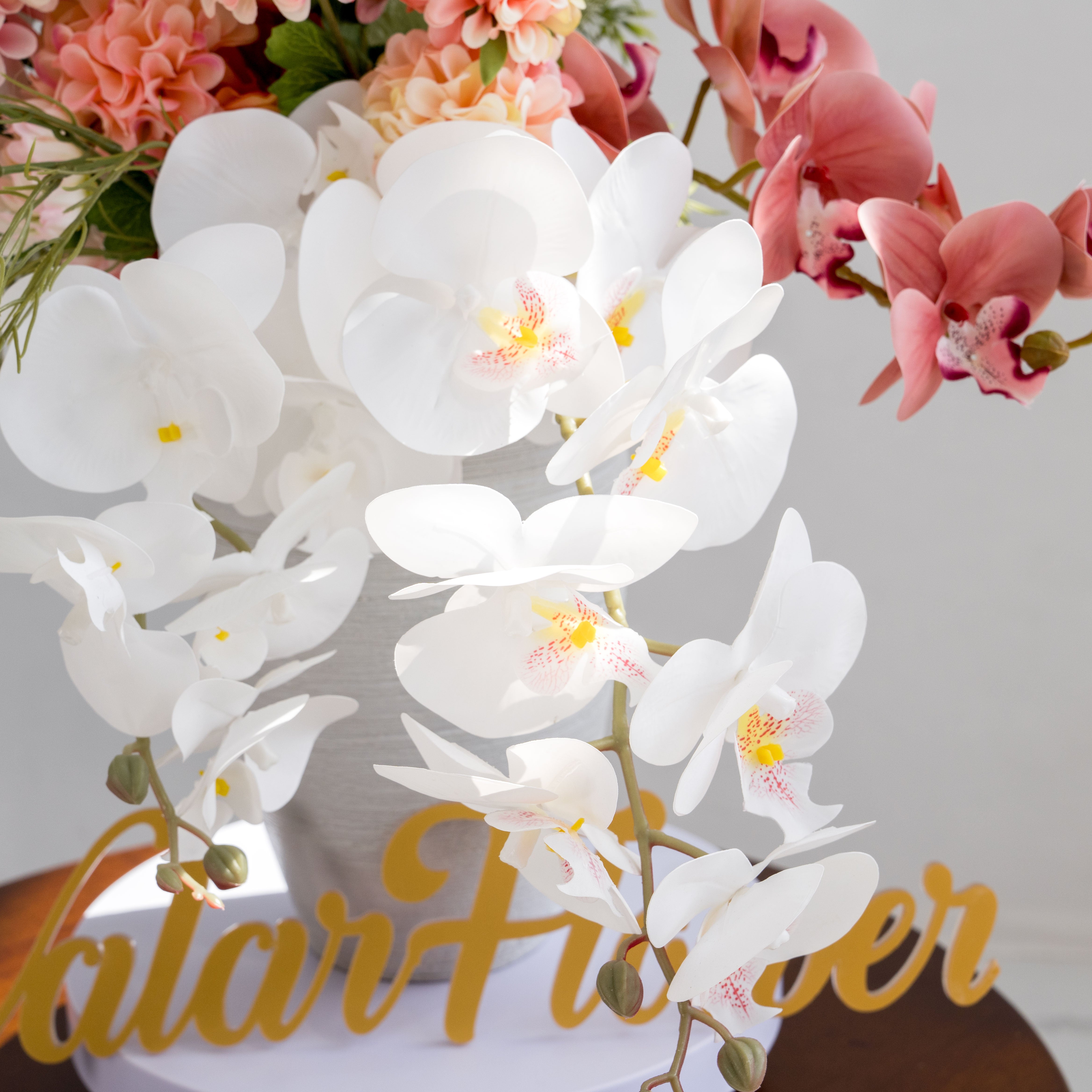 Modern Faux Hand Bouquet – Vibrant Wedding/Event Floral Arrangement VB-204