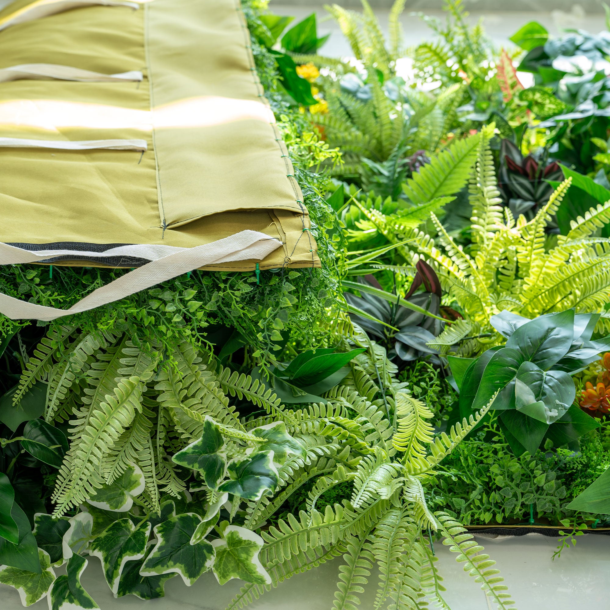 Valar 꽃 롤 패브릭 인공 생생한 녹색 잔디 벽 웨딩 배경, 꽃 파티 장식, 이벤트 사진-VF-426