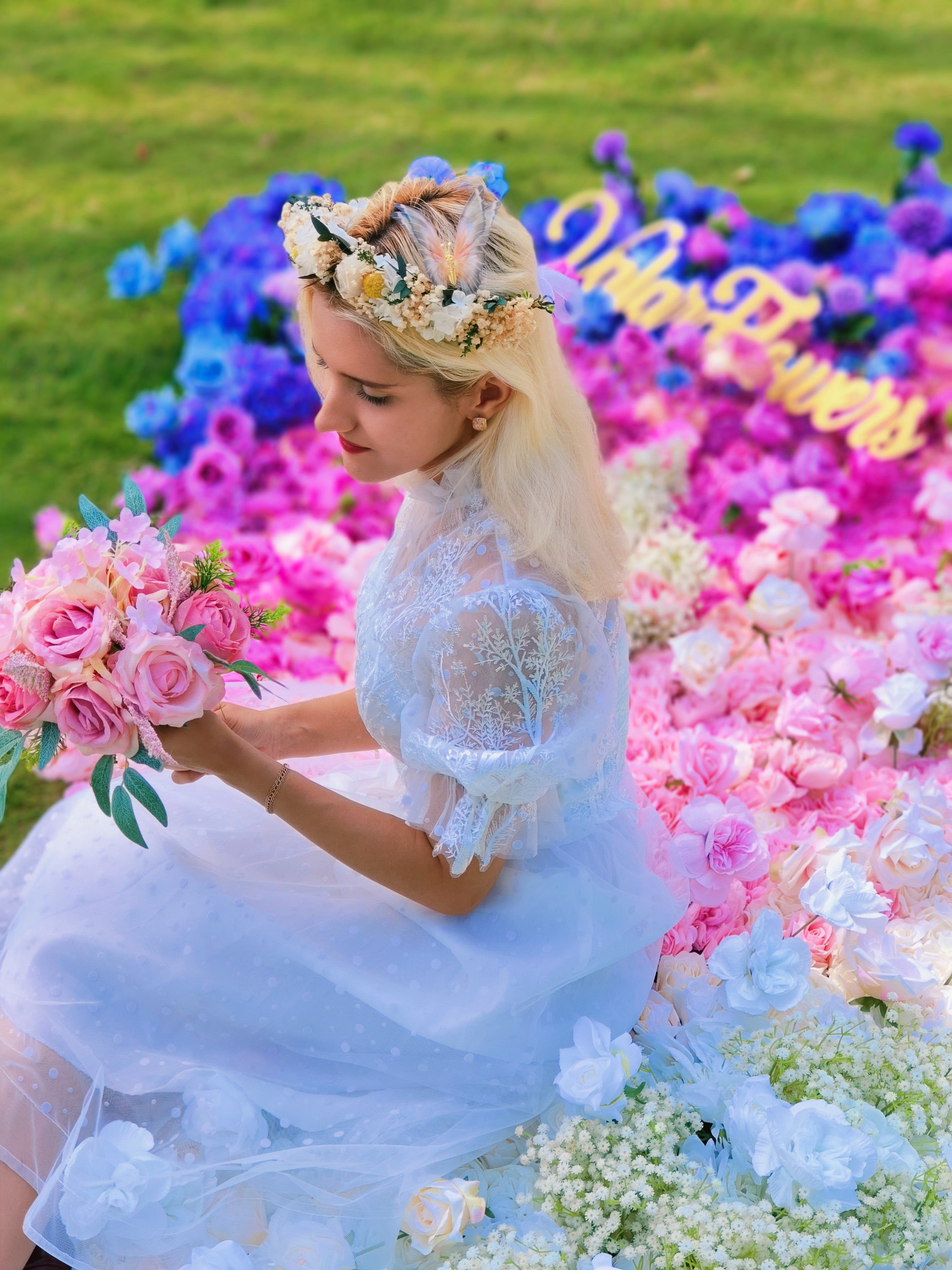 バラーフラワーロールアップファブリック人工花壁結婚式バックドロップ、フローラルパーティーデコレーション、イベントフォトグラフィー-VF-340