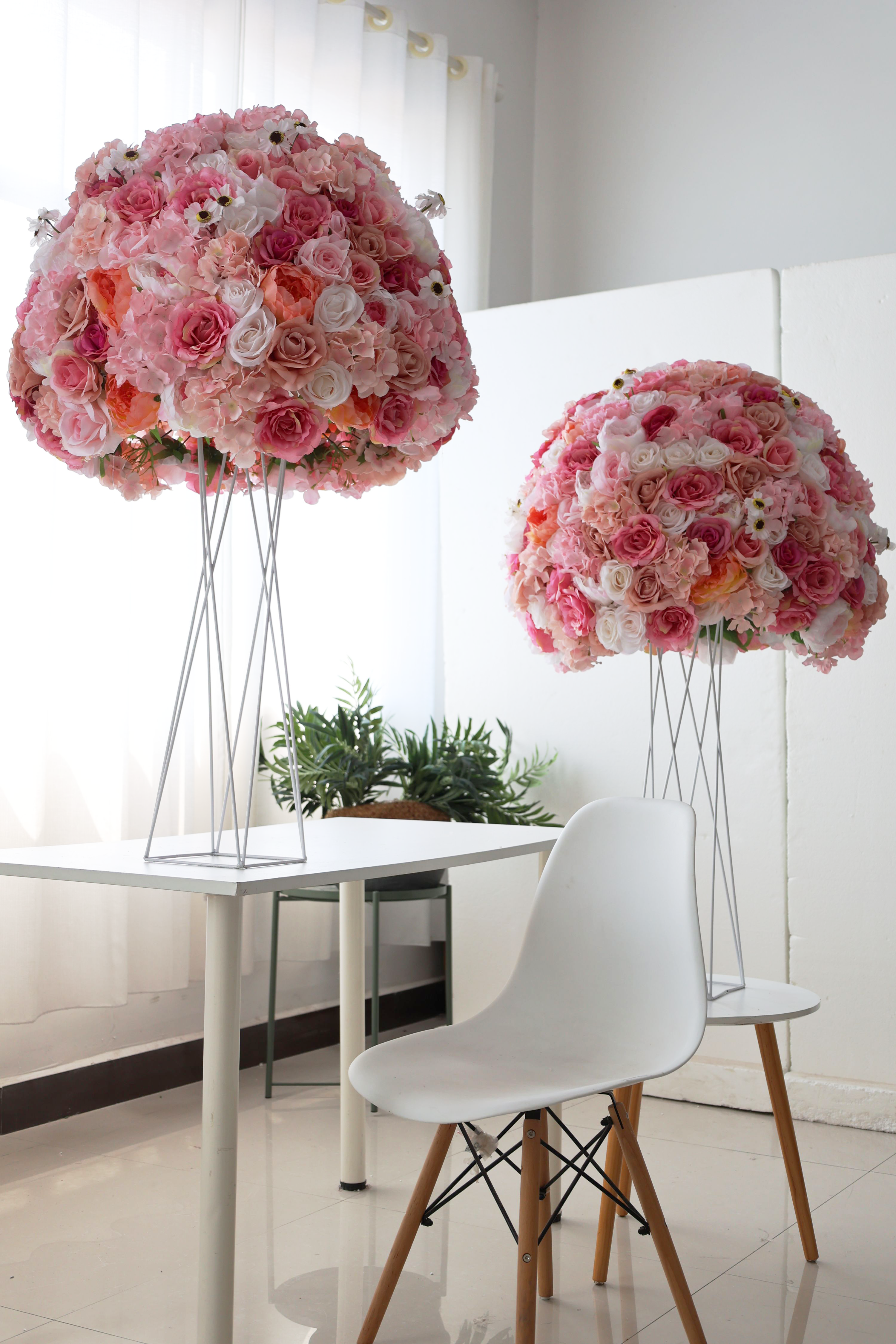 Purple/Pink Majesty - Romantic of Pink/Purple Roses in Full Bloom FB-070