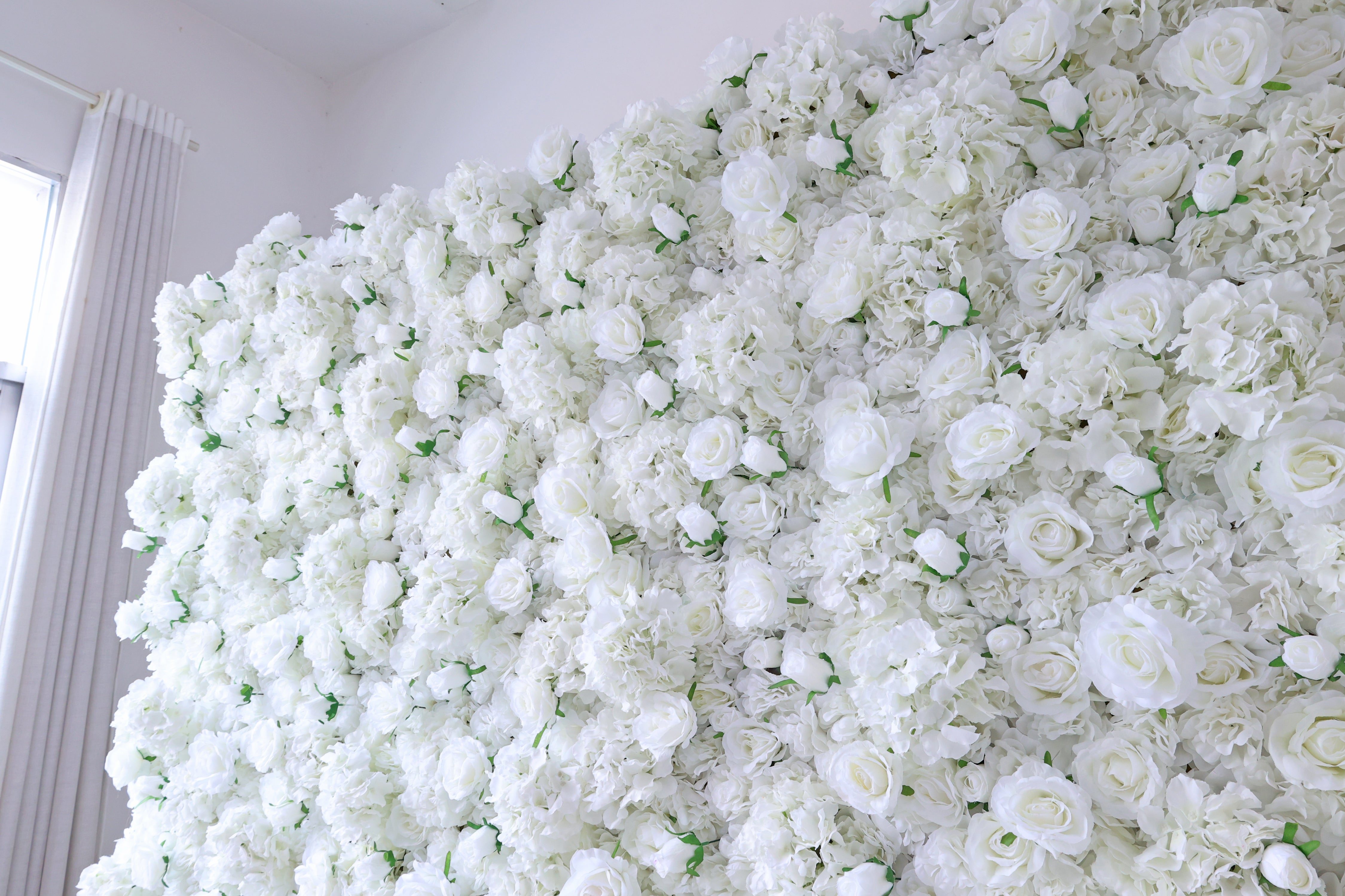 3Dホワイトローズロールアップフラワーウォールバックドロップ 結婚式&パーティーセレブレーションデコ VF-157