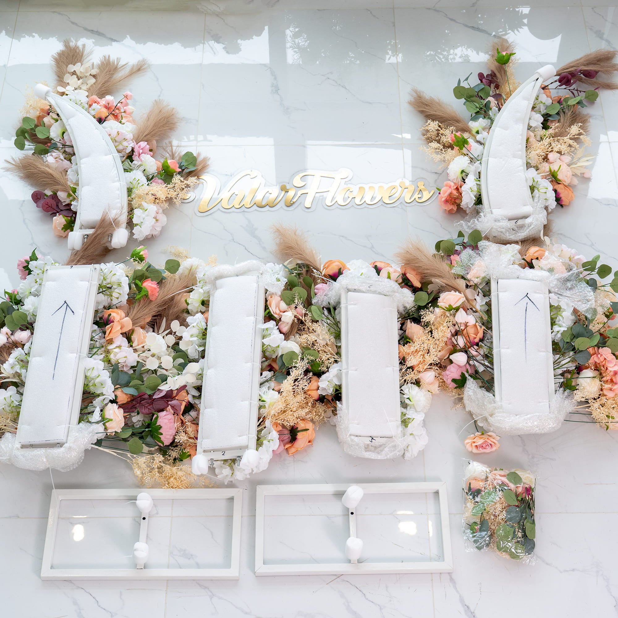 Arco de Cuerno en Rosa Blush y Crema Valar, Fondo Floral Artificial, Decoración Elegante para Ceremonia de Boda, Accesorio Fotográfico para Evento Boho VF-327-3