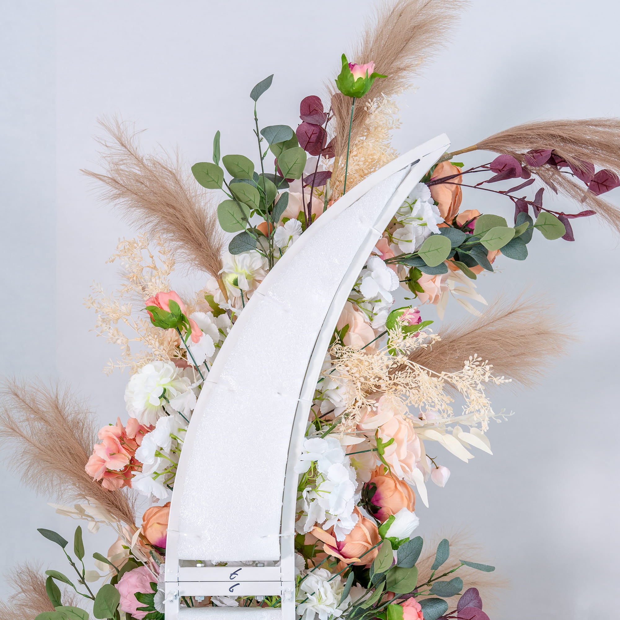 Arco de Cuerno en Rosa Blush y Crema Valar, Fondo Floral Artificial, Decoración Elegante para Ceremonia de Boda, Accesorio Fotográfico para Evento Boho VF-327-3