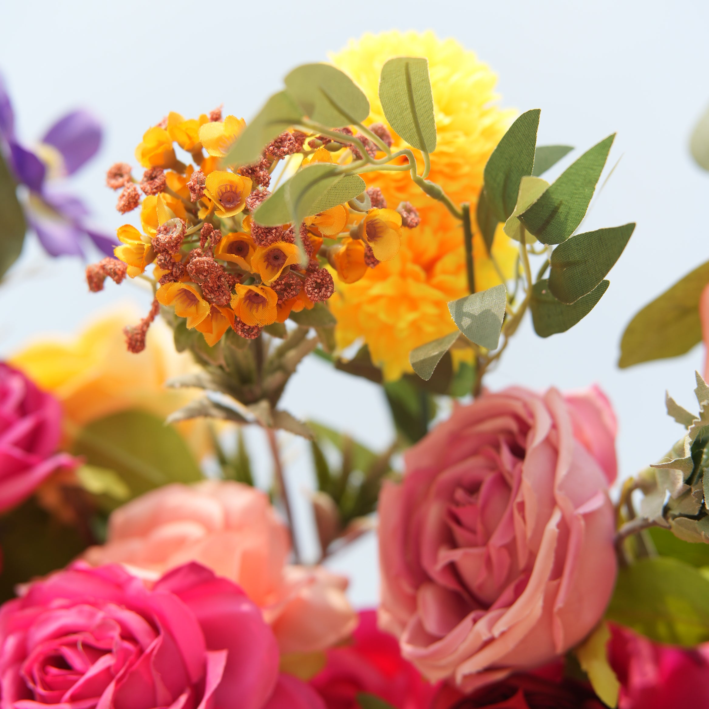 خلفية حائط من الزهور الصناعية الفاخرة – لوحة ورود حرير يدوية الصنع وزهور للزفاف والفعاليات وحفلات الزينة - VF-806