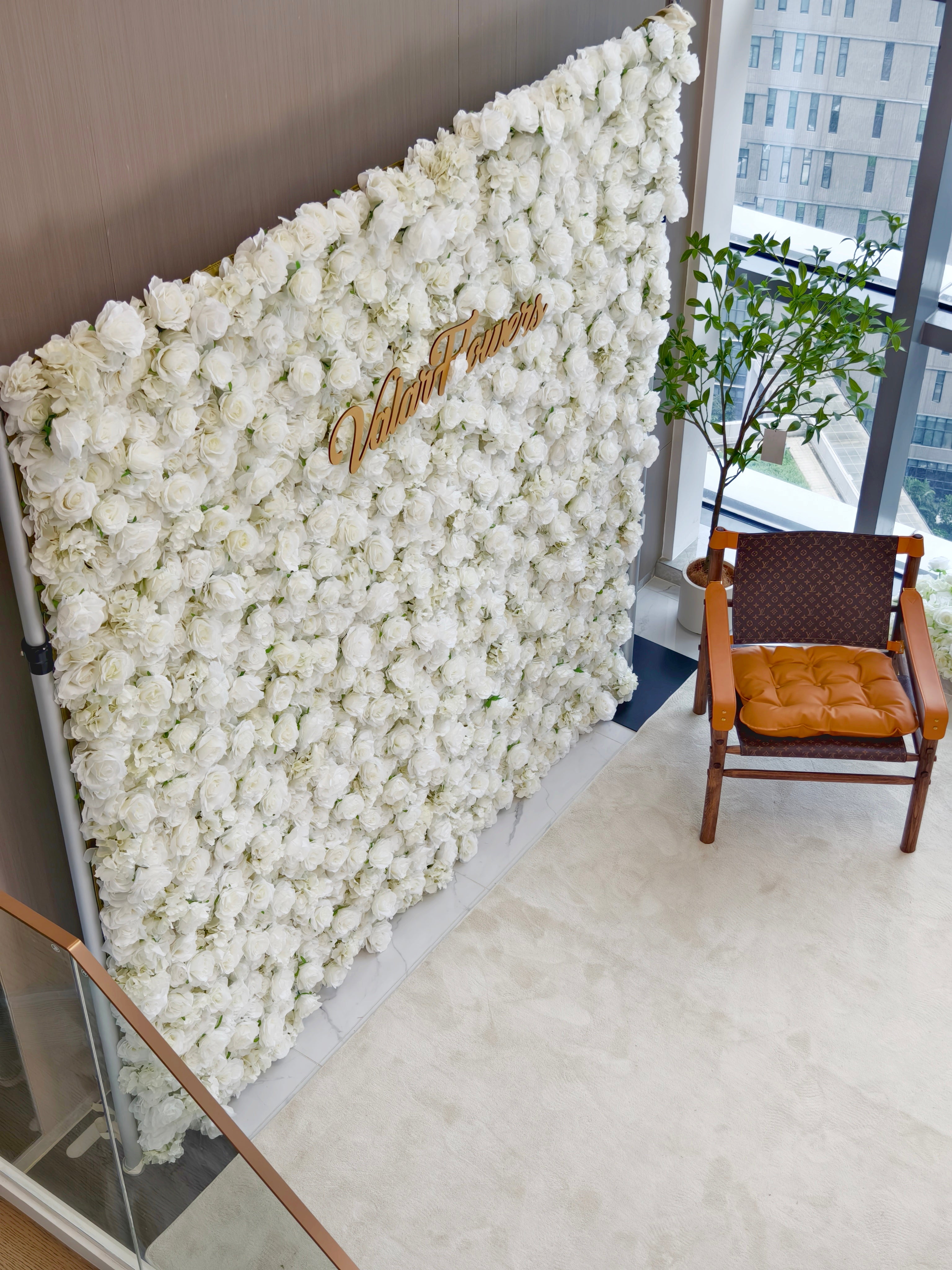 バラーフラワーロールアップファブリック人工花壁結婚式バックドロップ、フローラルパーティーデコレーション、イベントフォトグラフィー-VF-100