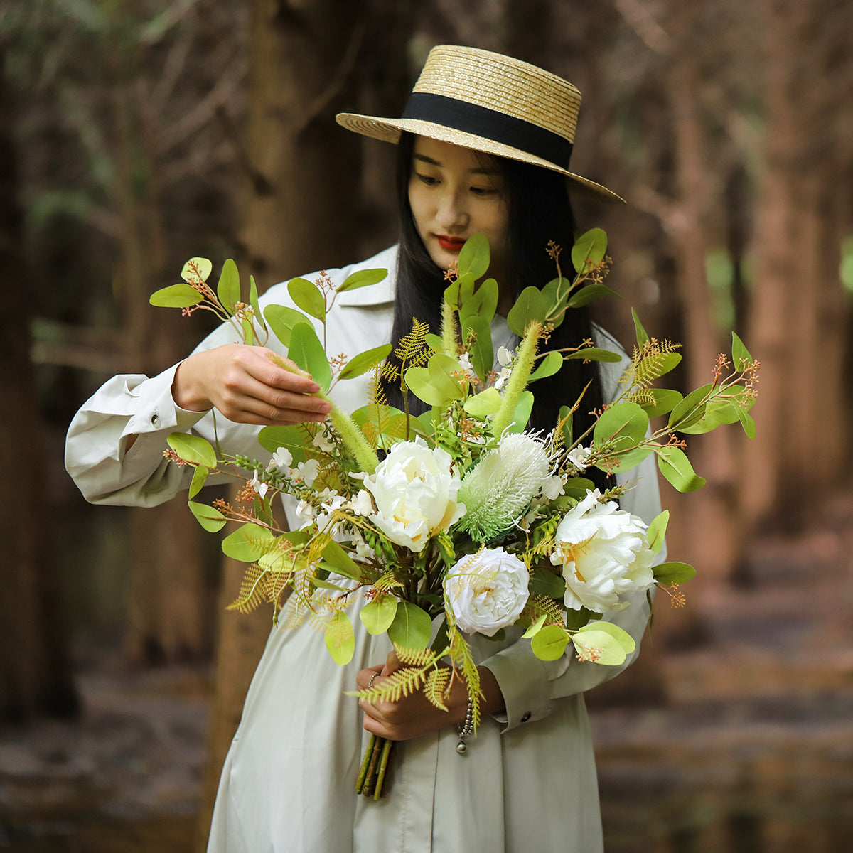 Nordic Style White & Green Silk Flower Bouquet | Minimalist Faux Floral Décor for Home and Event Styling VB-108-4