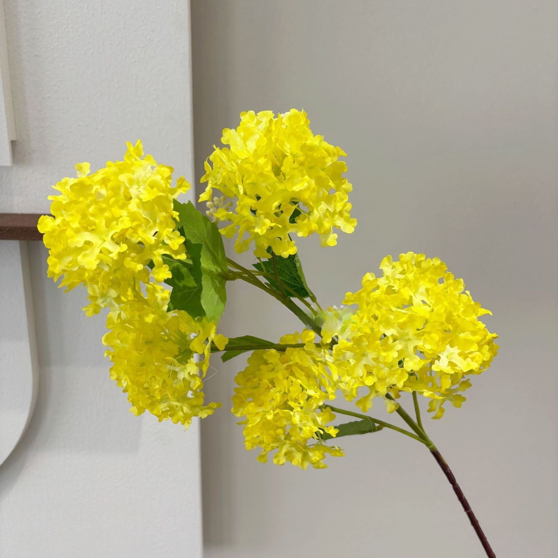 5-Head Faux Snowflake Hydrangea Stem – Realistic Artificial Multi-Bloom Flower for Home Decor FS-1027