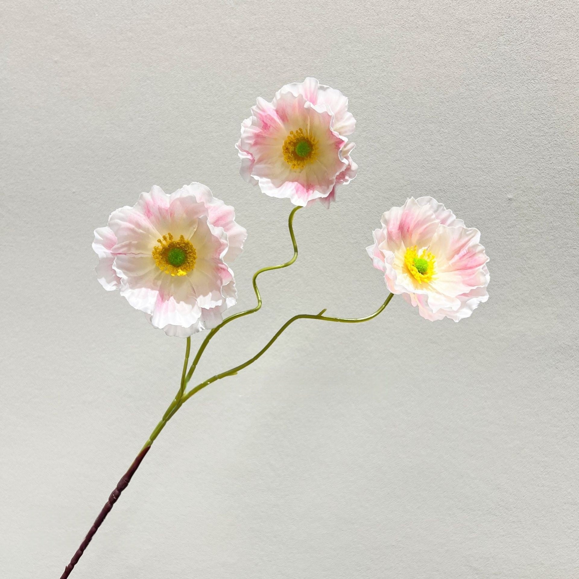 Conjunto de Flores Artificiales Negras y Rosas – Decoración Moderna para Fondo de Fiesta de Cumpleaños con Arreglo Floral Falso FA-255