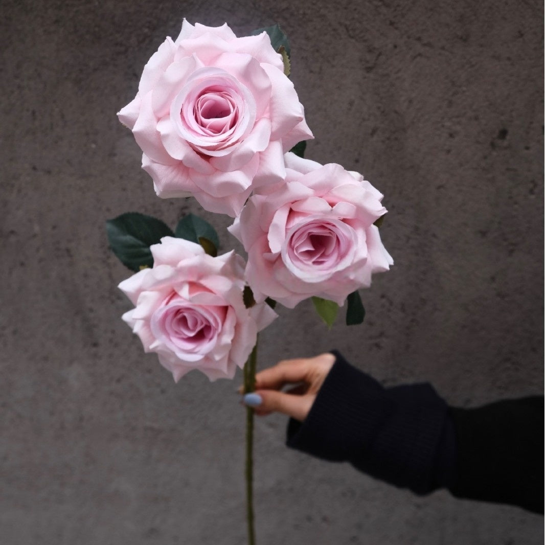 Luxury Realistic Rose Stem – Multilayer Silk Flower for Romantic Home & Wedding Decor FS-1030