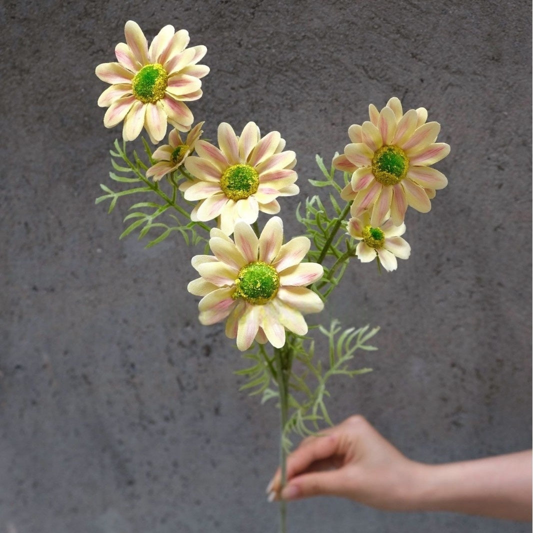 Valar Flower 6-Head Faux Daisies – Soft Touch Mini Summer Chrysanthemum for Cheerful Decor FS-1061